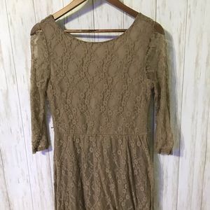 🍋 Love Reign Beige lace dress Large